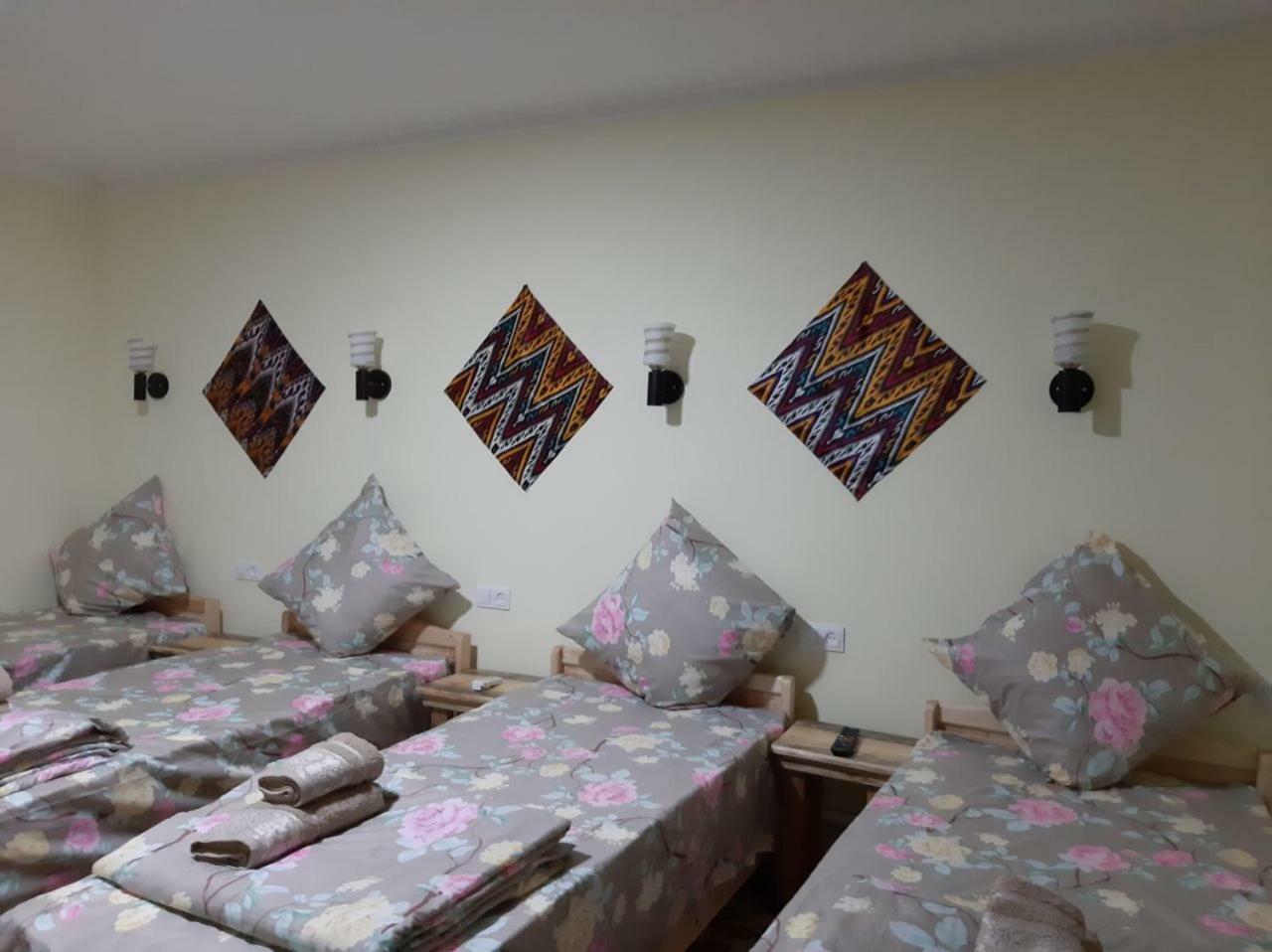 Naqqosh Bed & Breakfast Khiva ภายนอก รูปภาพ